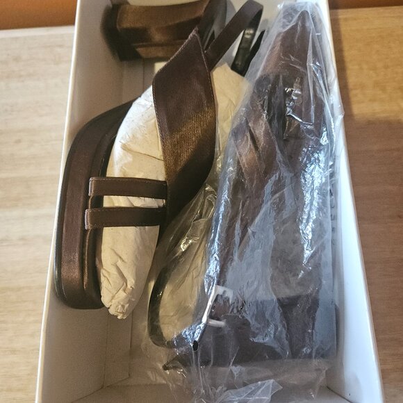 SHOES, CHOCLATE SILK HEELED CALICO SANDAL - Picture 6 of 8